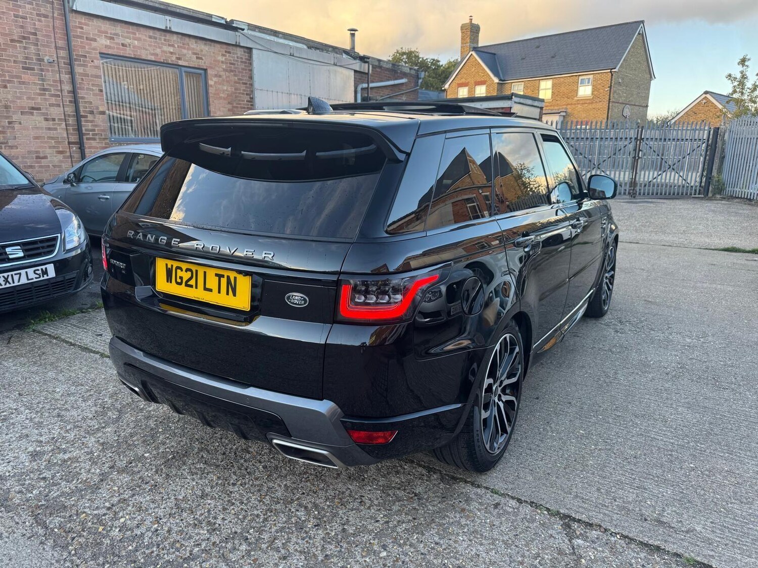 Used Land Rover Range Rover Sport 2021 for sale - 76377864: Photo 25