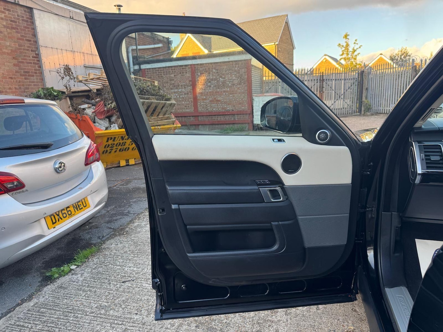 Used Land Rover Range Rover Sport 2021 for sale - 76377864: Photo 41