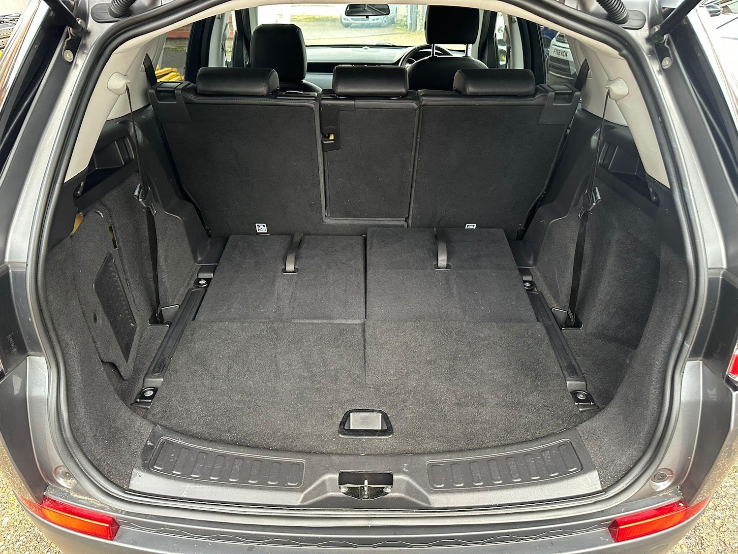 Used Land Rover Discovery Sport 2017 for sale - 76925936: Photo 13