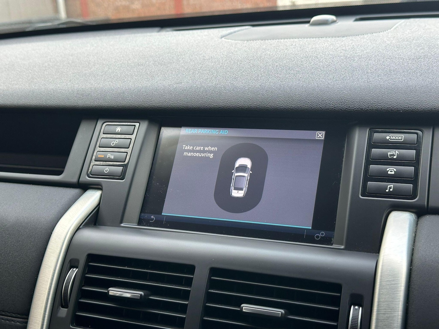 Used Land Rover Discovery Sport 2017 for sale - 76925936: Photo 43