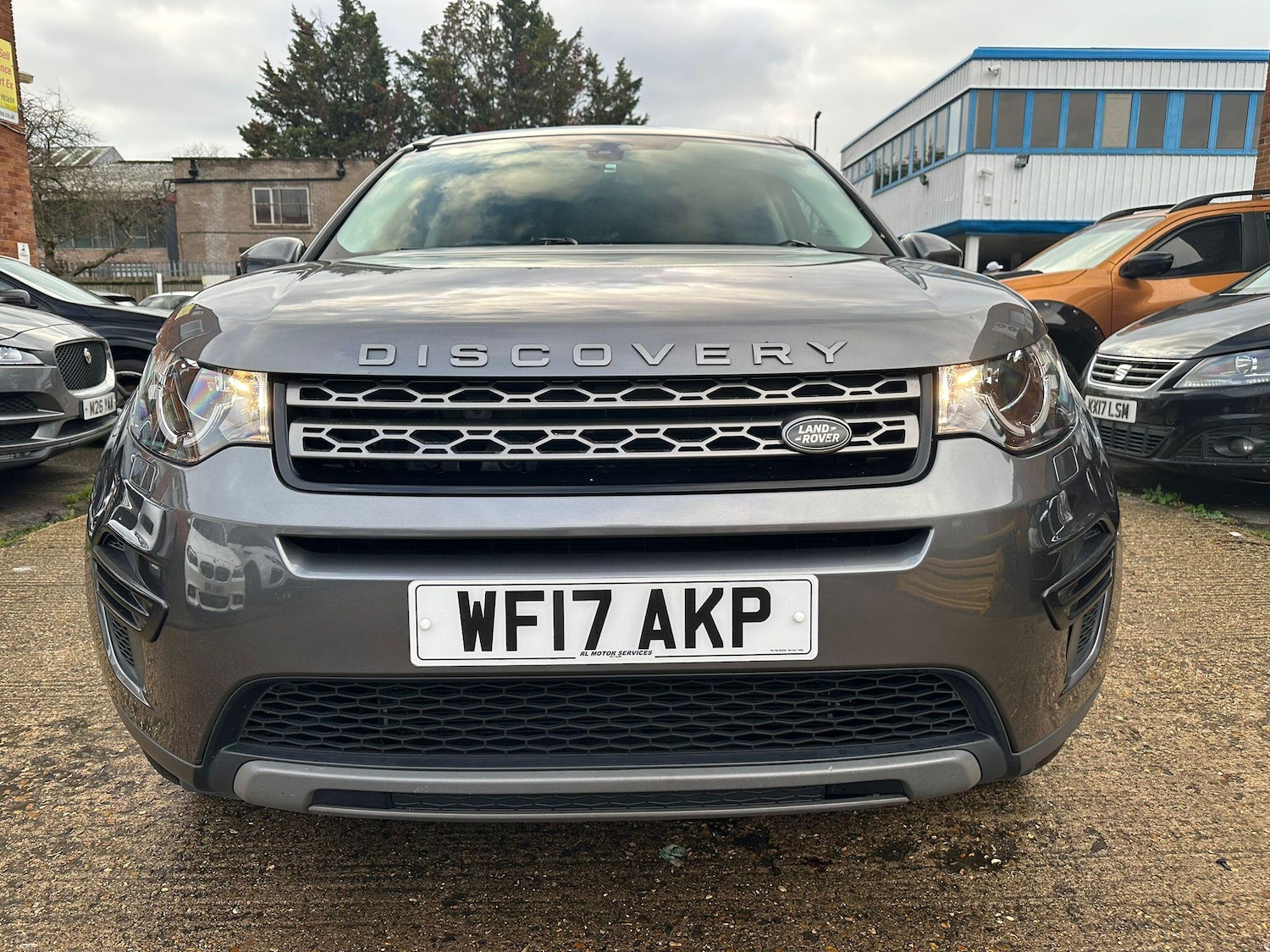 Used Land Rover Discovery Sport 2017 for sale - 76925936: Photo 5