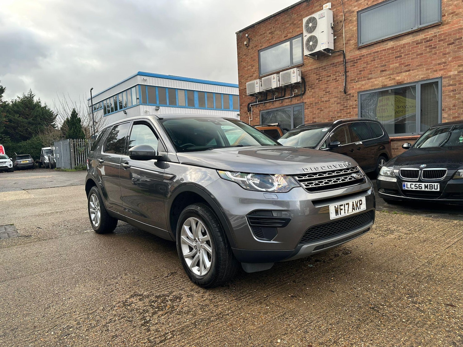 Used Land Rover Discovery Sport 2017 for sale - 76925936: Photo 7