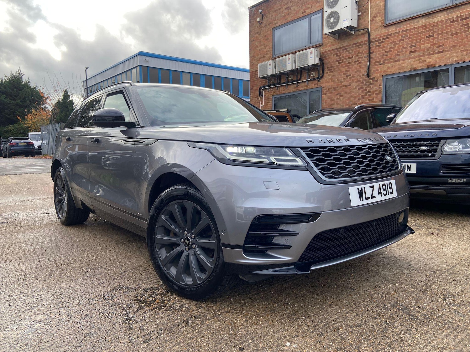 Used Land Rover Range Rover Velar 2020 for sale - 76550357: Photo 1
