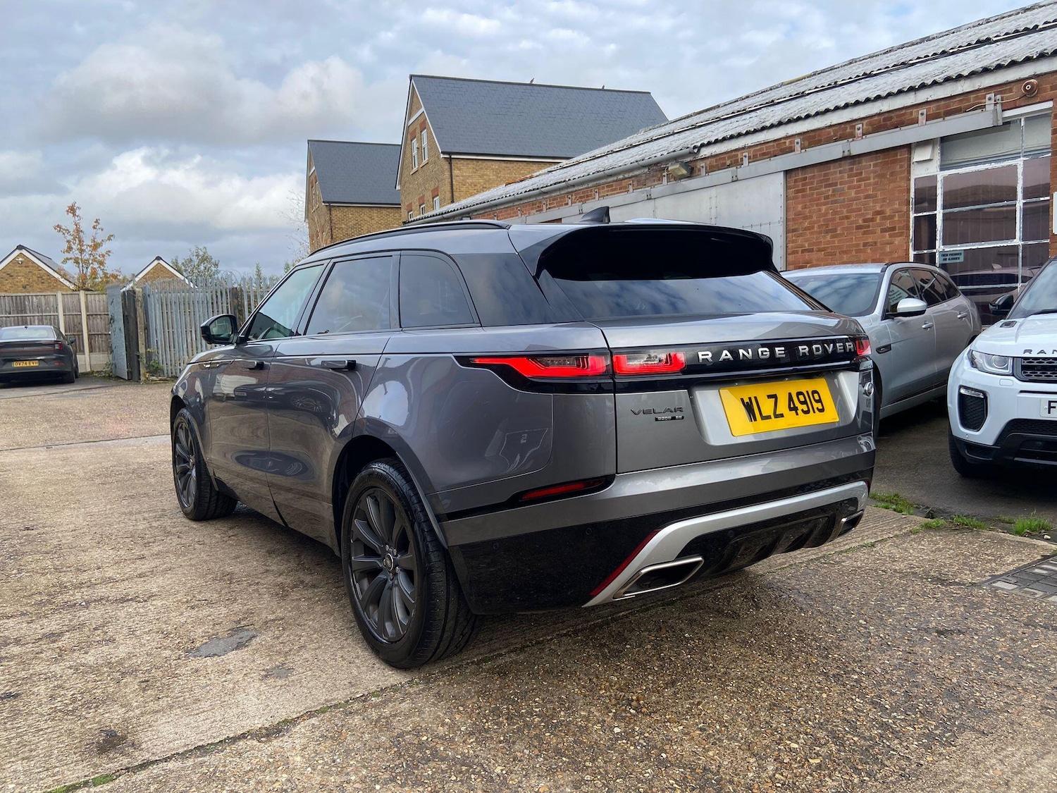 Used Land Rover Range Rover Velar 2020 for sale - 76550357: Photo 10