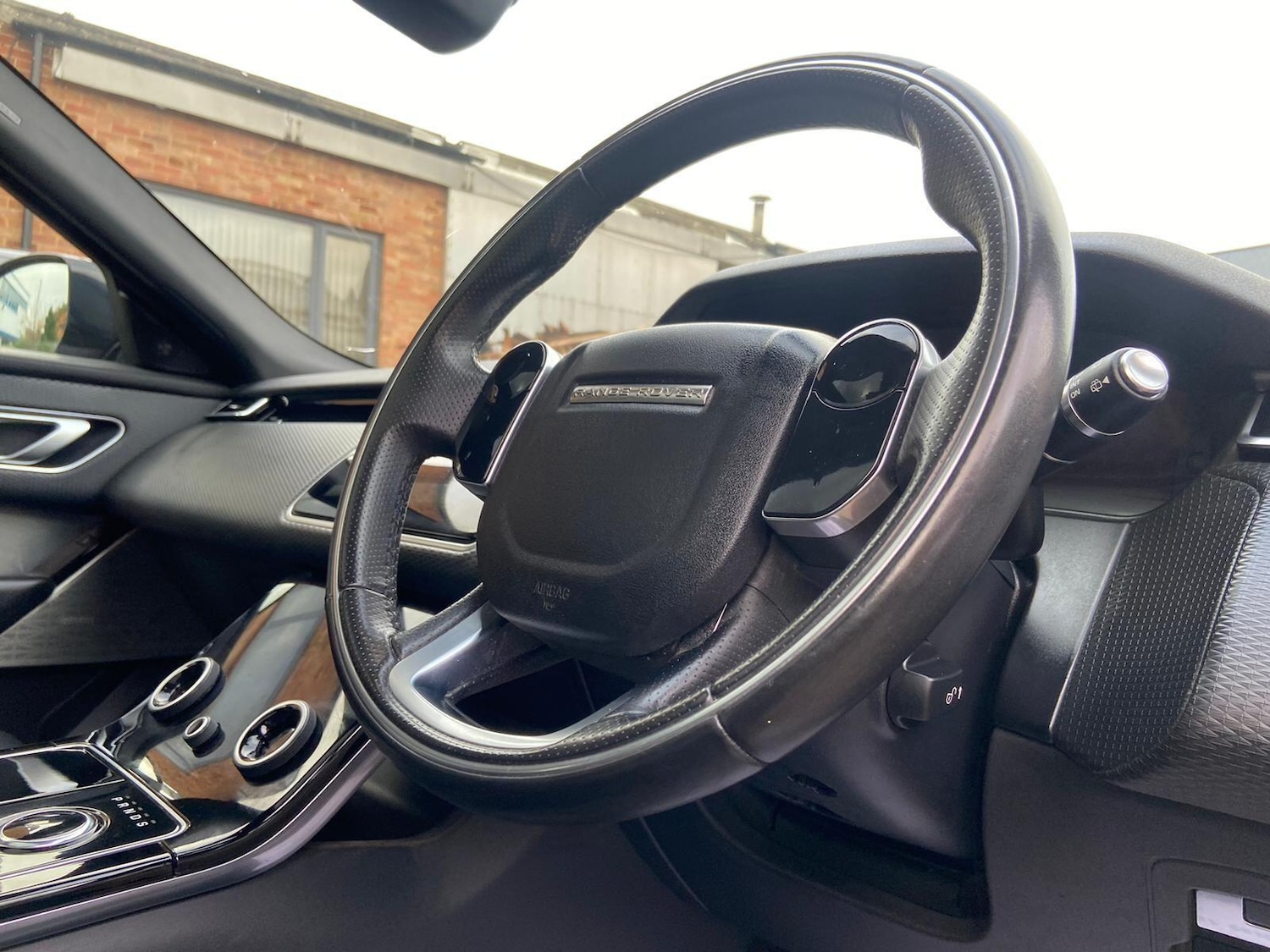 Used Land Rover Range Rover Velar 2020 for sale - 76550357: Photo 46