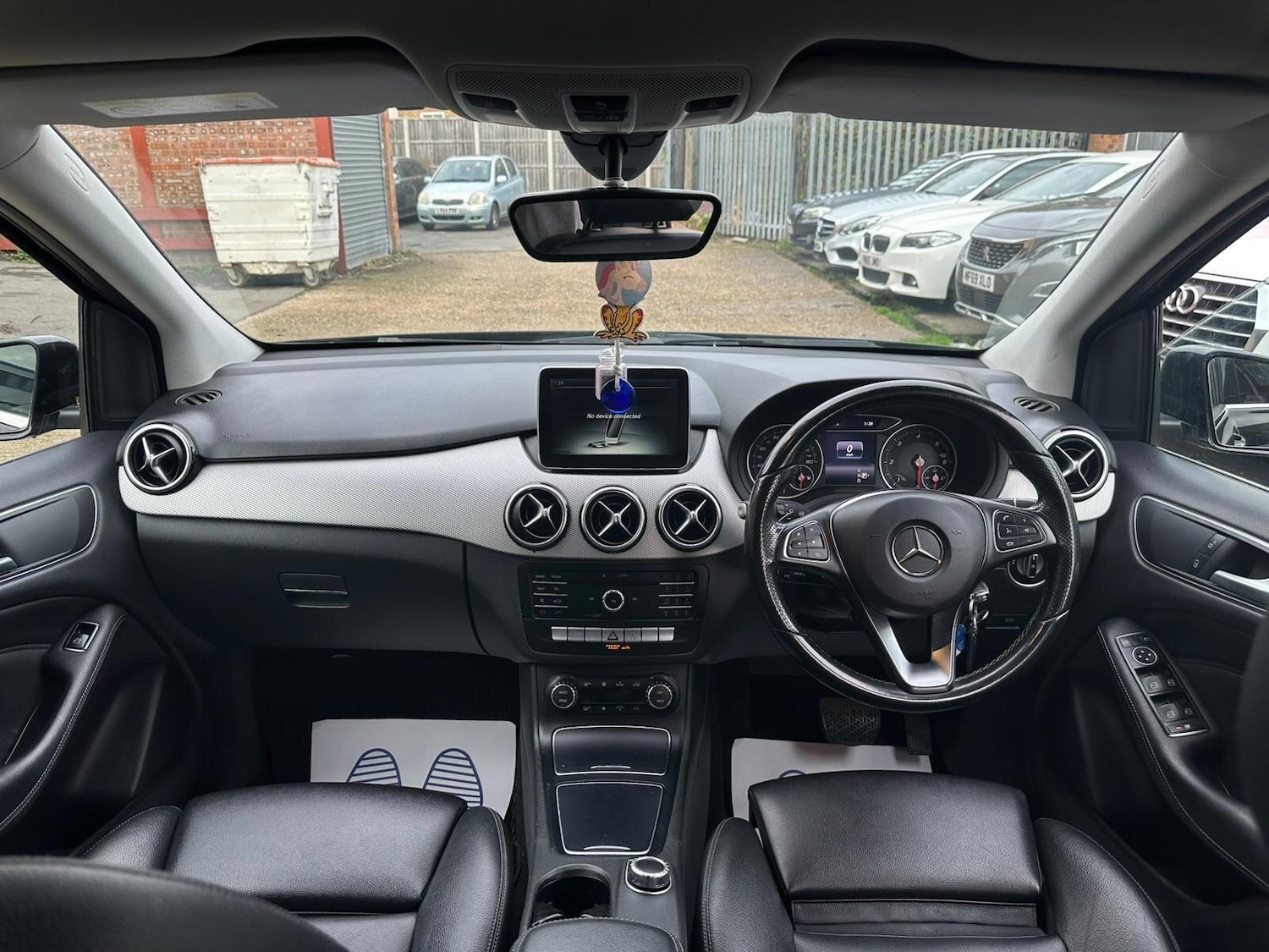 Used Mercedes-Benz B Class 2015 for sale - 76994100: Photo 19