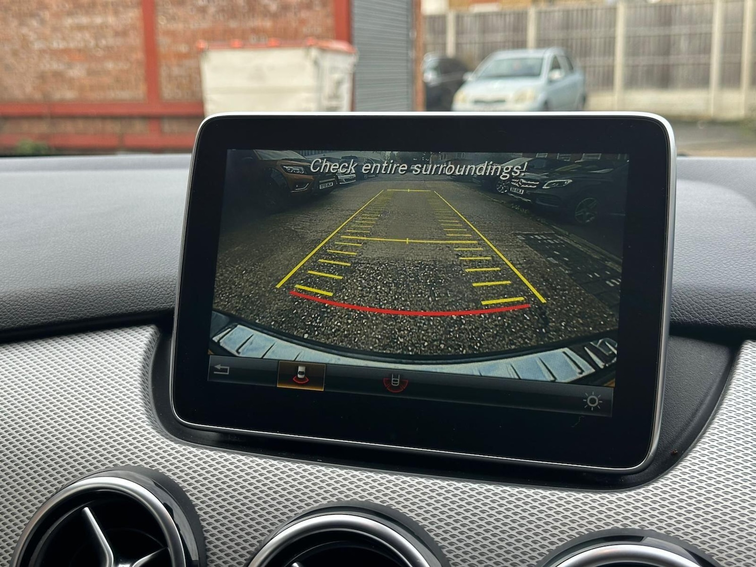 Used Mercedes-Benz B Class 2015 for sale - 76994100: Photo 45