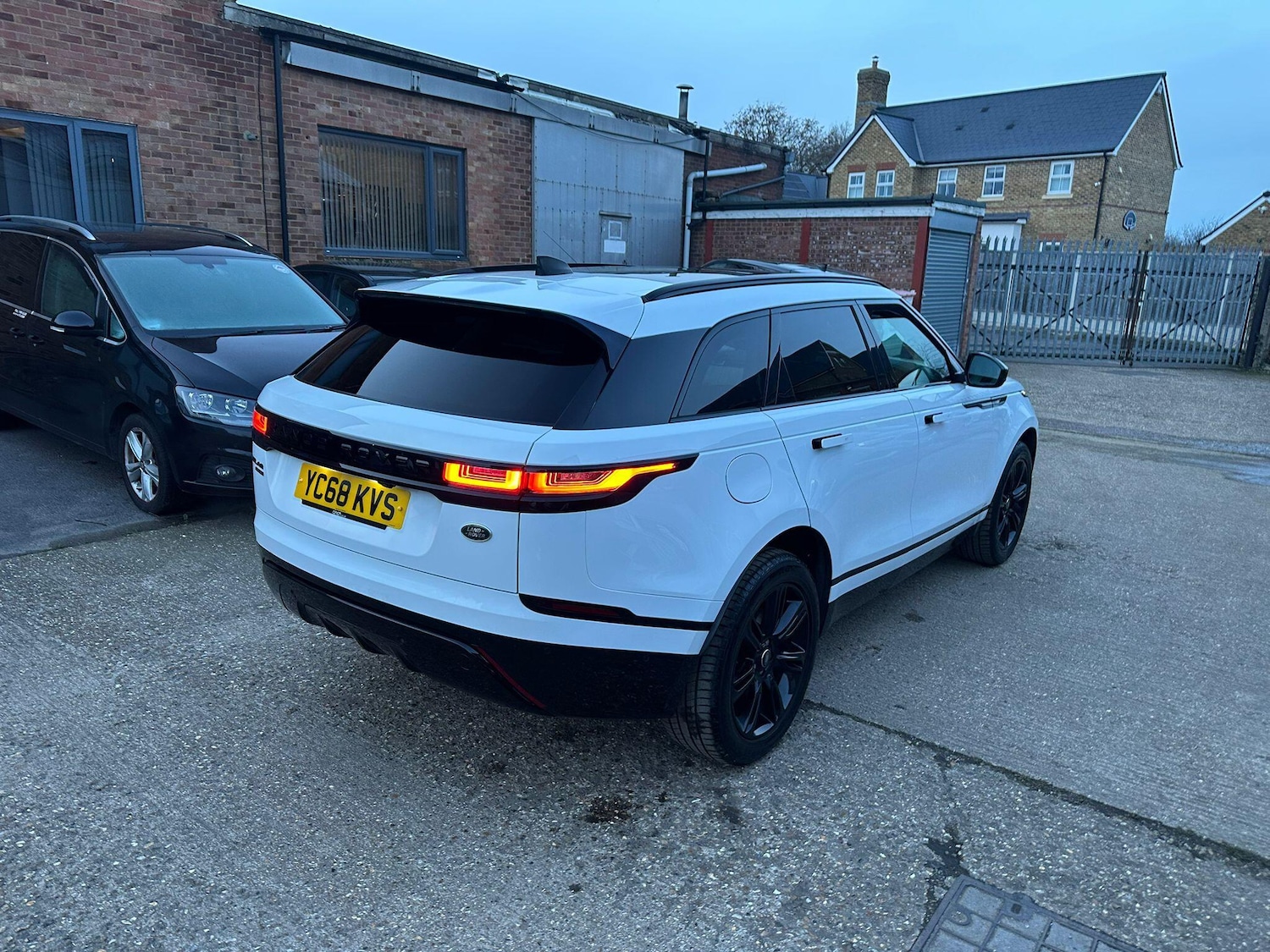 Used Land Rover Range Rover Velar 2018 for sale - 77559779: Photo 25