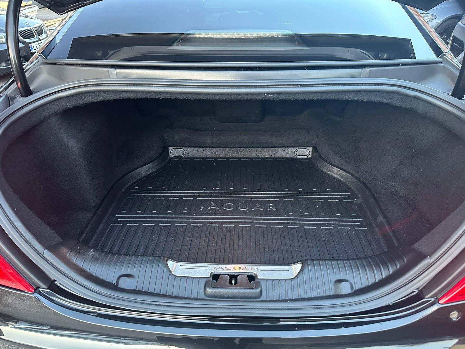 Used Jaguar XJ 2019 for sale - 77091294: Photo 44