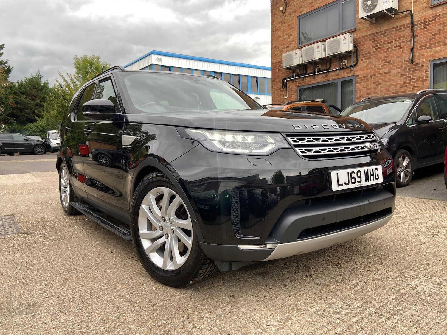 Used Land Rover Discovery 2019 for sale - 76283565: Photo 1