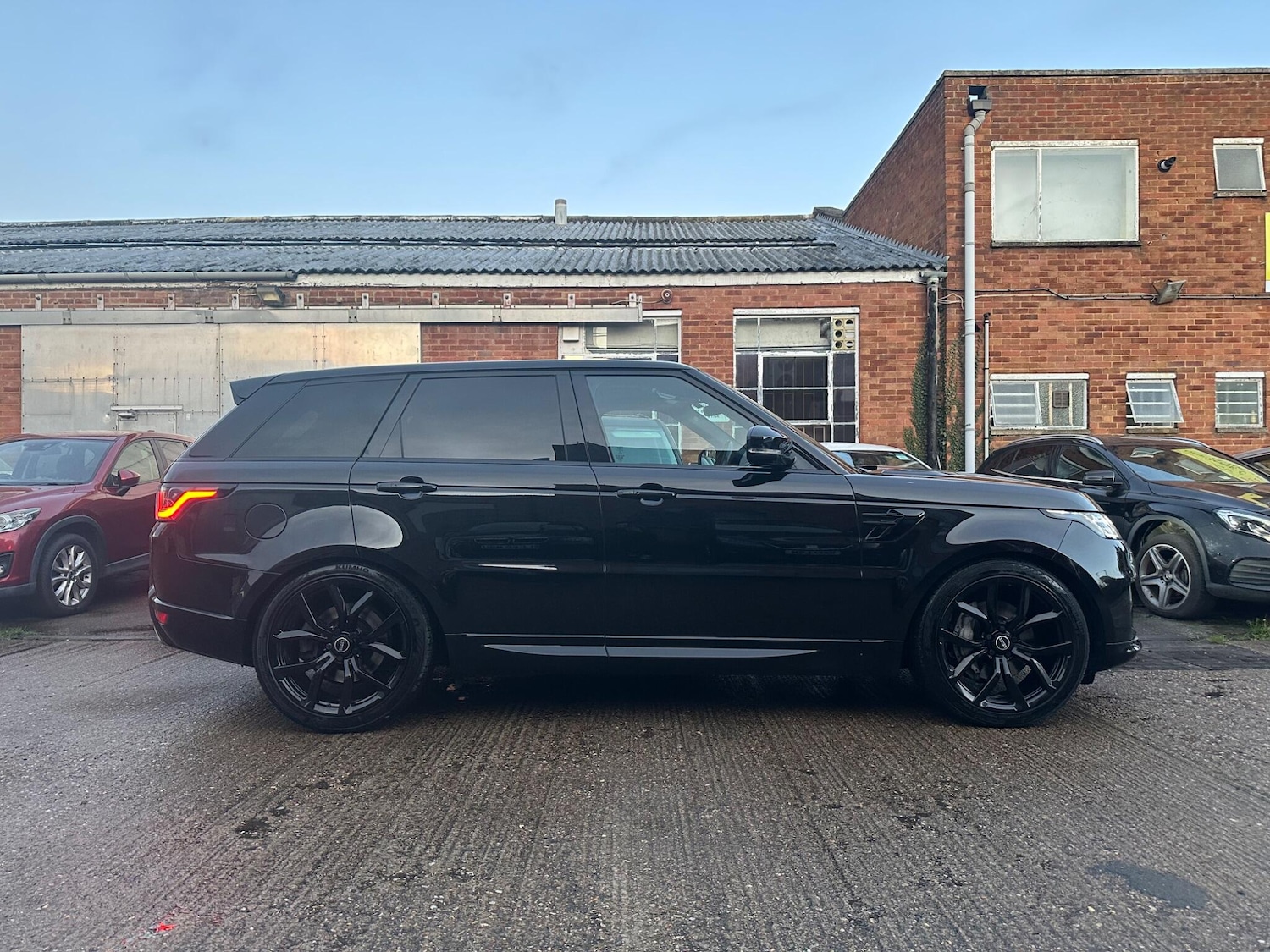 Used Land Rover Range Rover Sport 2020 for sale - 78062660: Photo 3