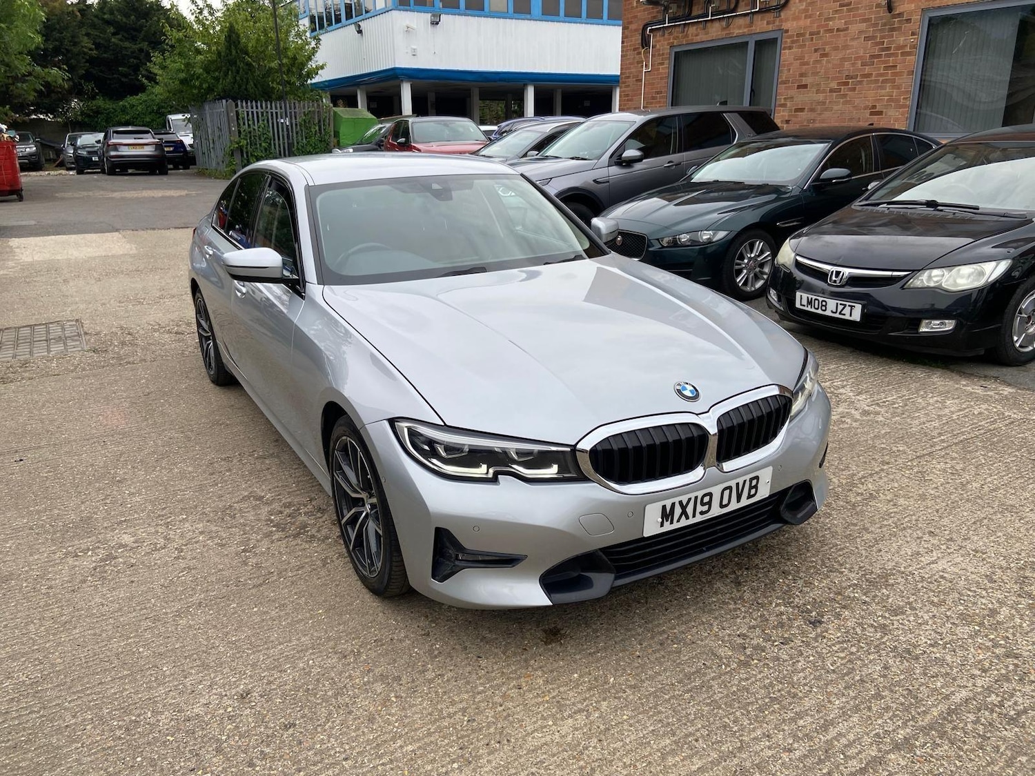 Used BMW 3 Series 2019 for sale - 76200075: Photo 25