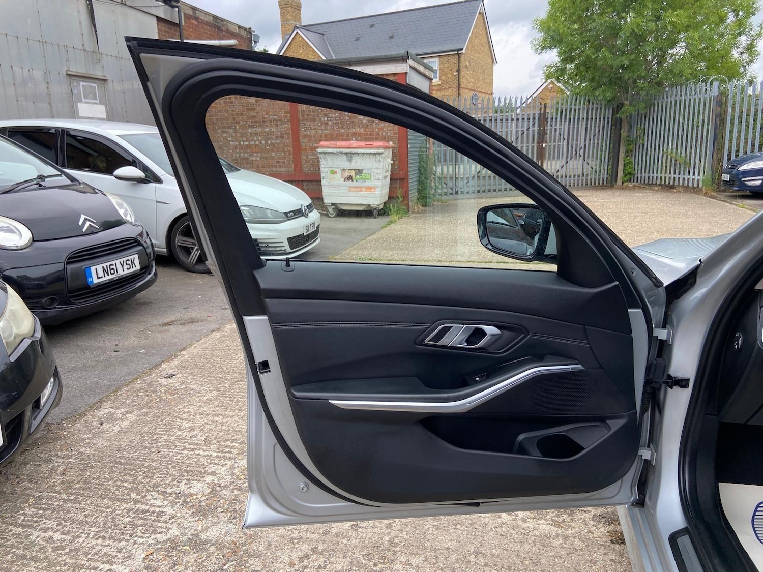 Used BMW 3 Series 2019 for sale - 76200075: Photo 36