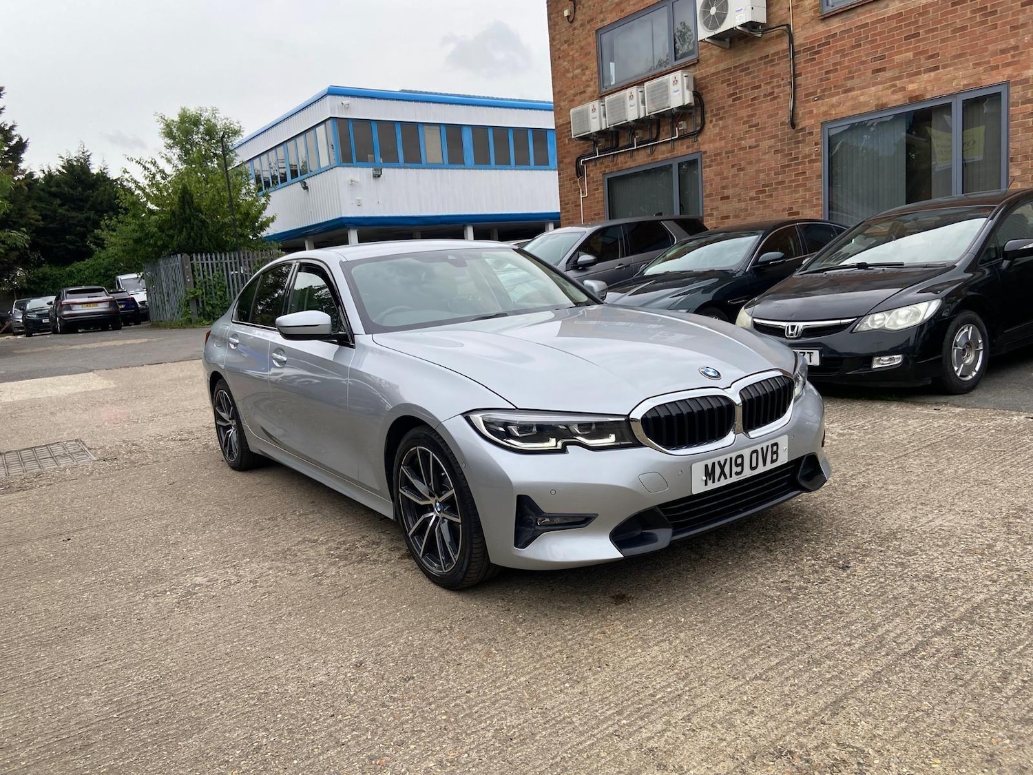 Used BMW 3 Series 2019 for sale - 76200075: Photo 7