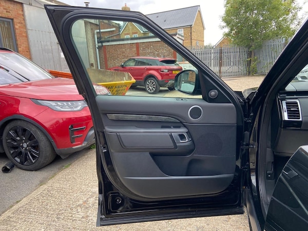 Used Land Rover Discovery 2019 for sale - 76060869: Photo 37