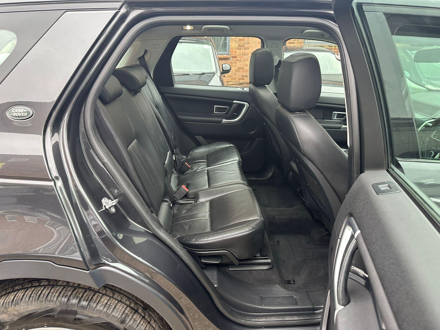 Used Land Rover Discovery Sport 2019 for sale - 77597896: Photo 16