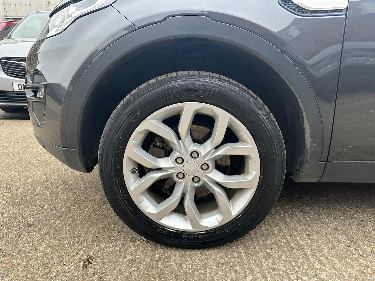 Used Land Rover Discovery Sport 2019 for sale - 77597896: Photo 37