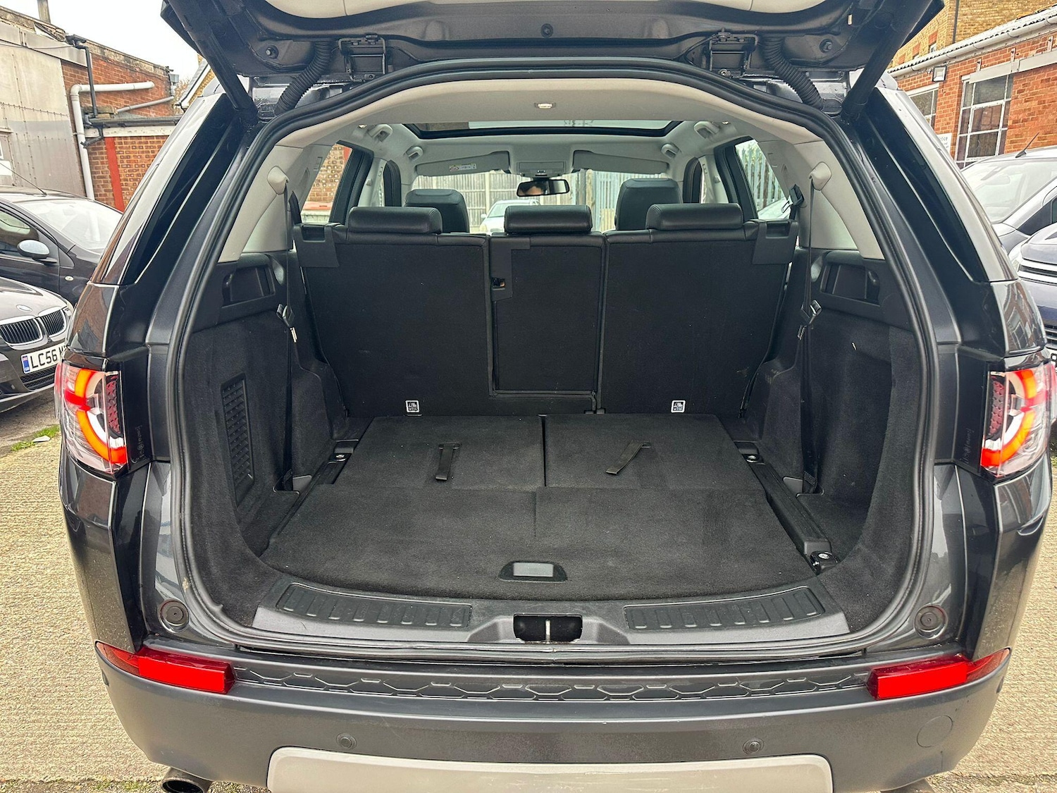 Used Land Rover Discovery Sport 2019 for sale - 77597896: Photo 42