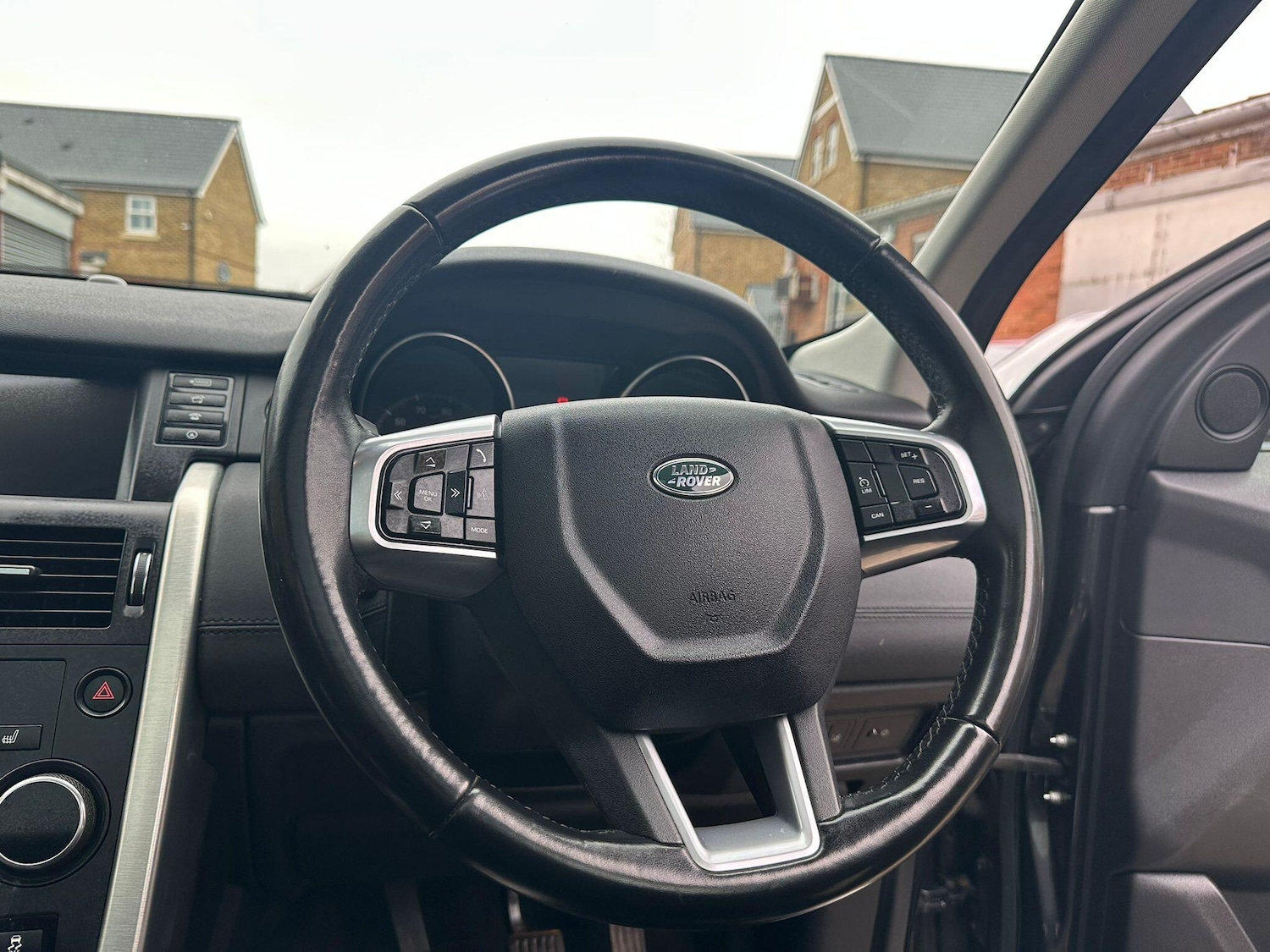 Used Land Rover Discovery Sport 2019 for sale - 77597896: Photo 61