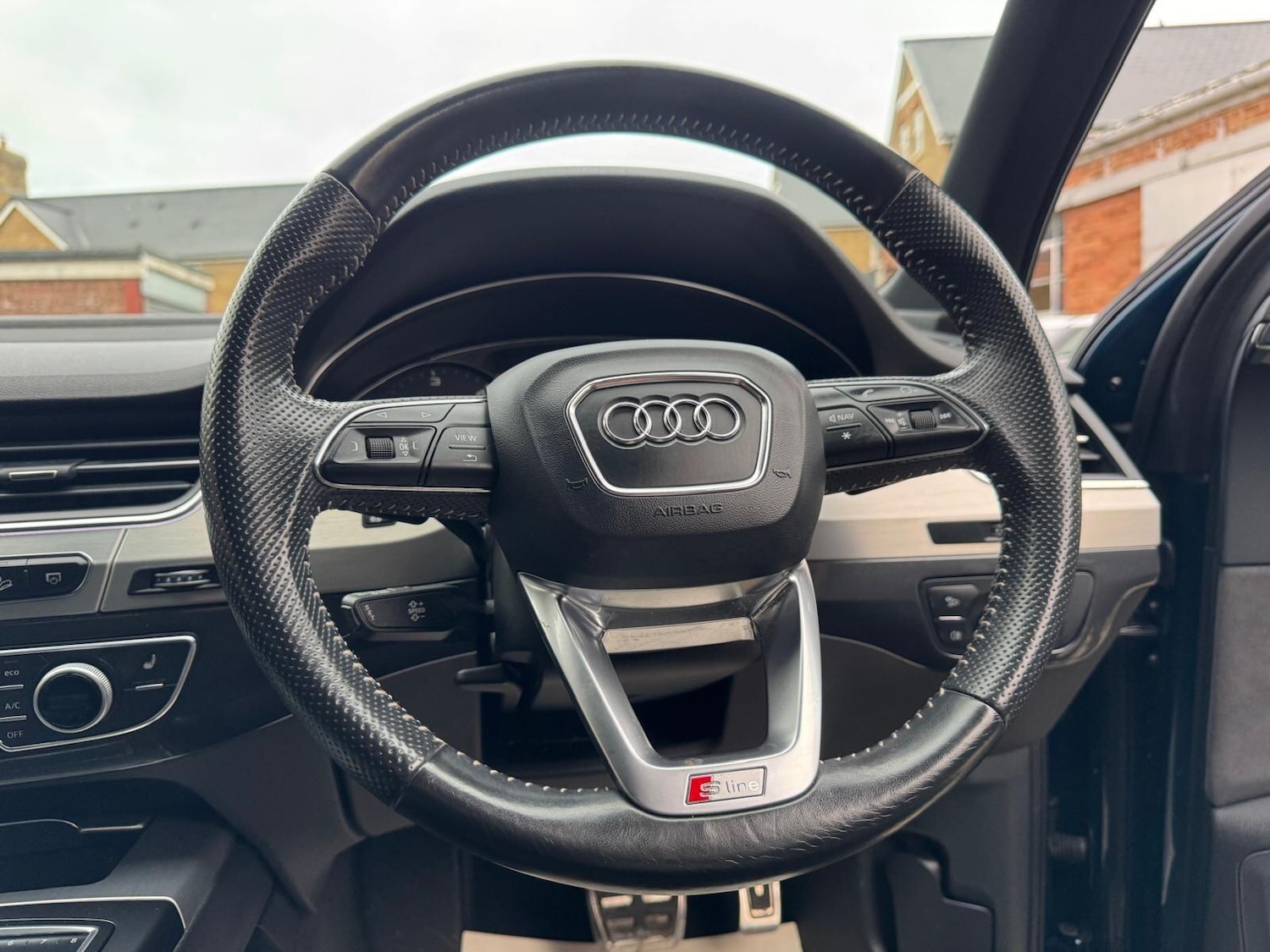 Used Audi Q7 2018 for sale - 76953136: Photo 63