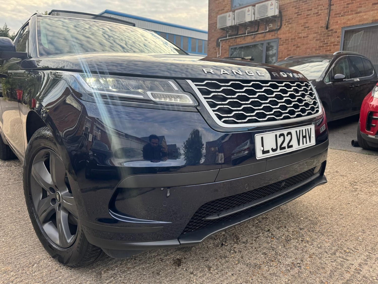 Used Land Rover Range Rover Velar 2022 for sale - 76094746: Photo 3