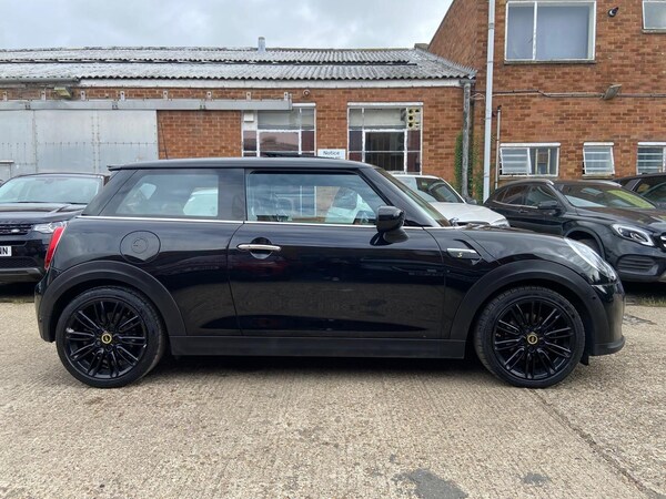 Used MINI Electric Hatch 2021 for sale - 76294772: Photo 11