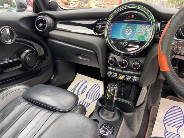 Used MINI Electric Hatch 2021 for sale - 76294772: Photo 42