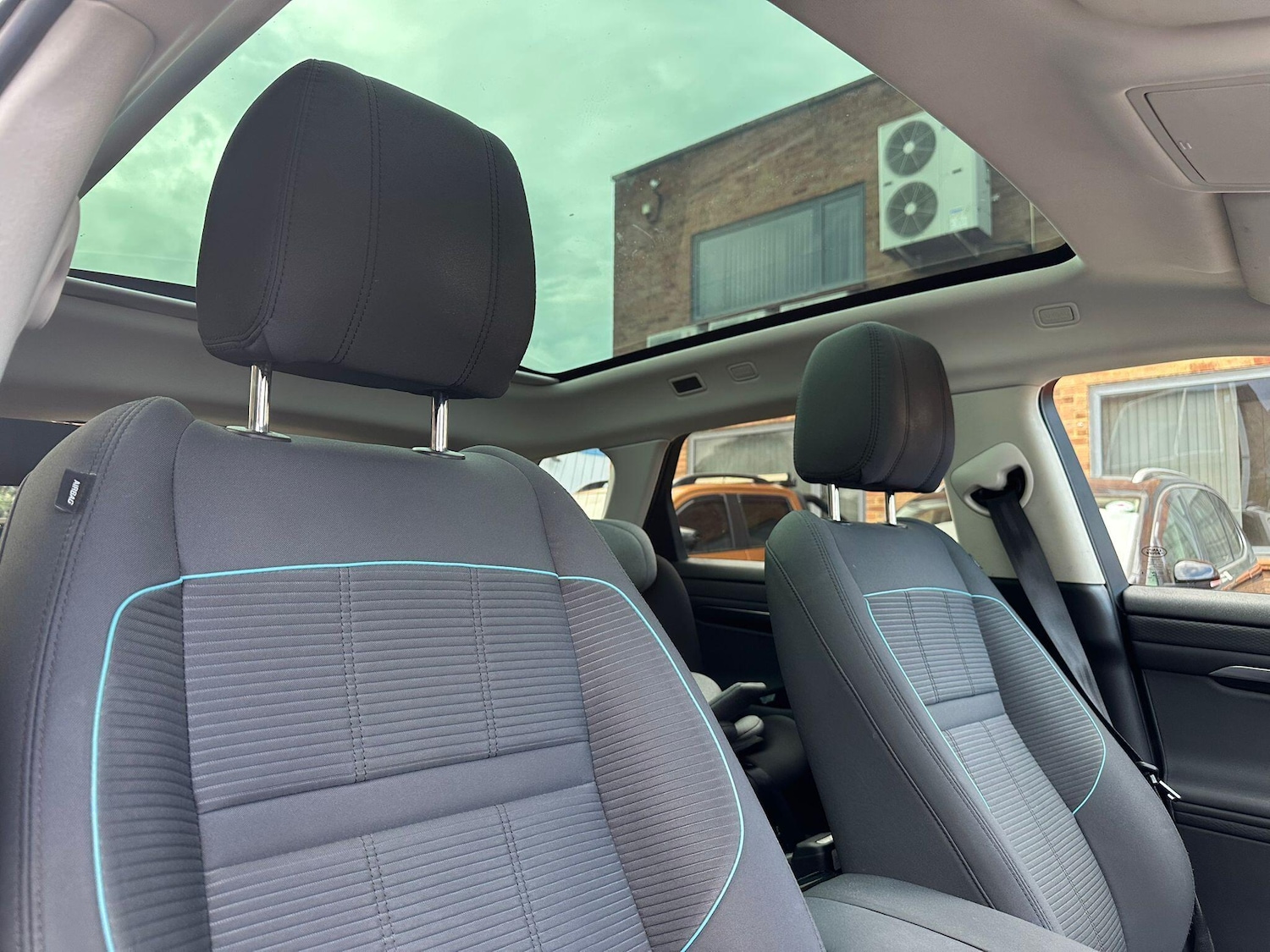 Used Land Rover Range Rover Evoque 2019 for sale - 76498899: Photo 16