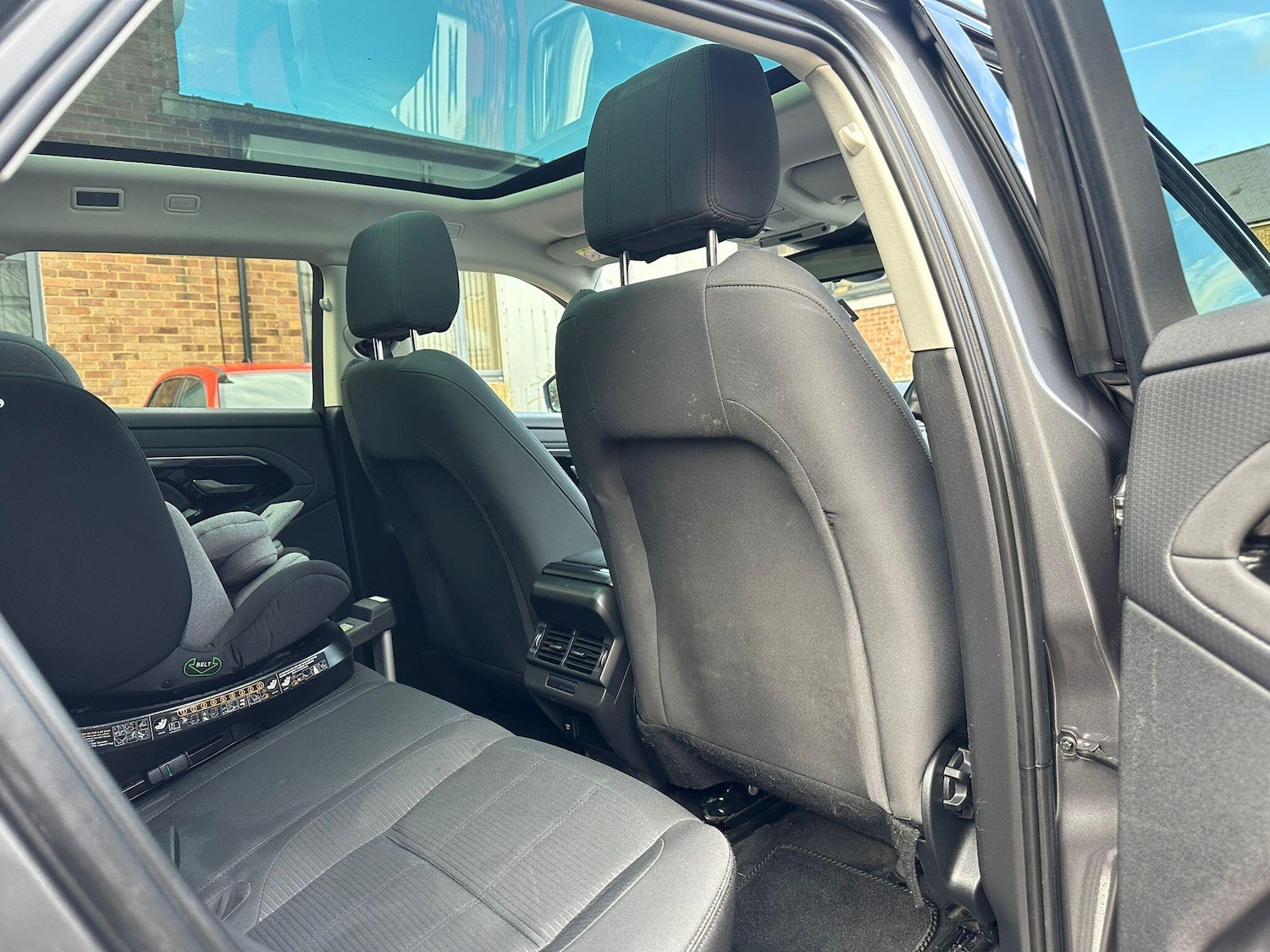 Used Land Rover Range Rover Evoque 2019 for sale - 76498899: Photo 17