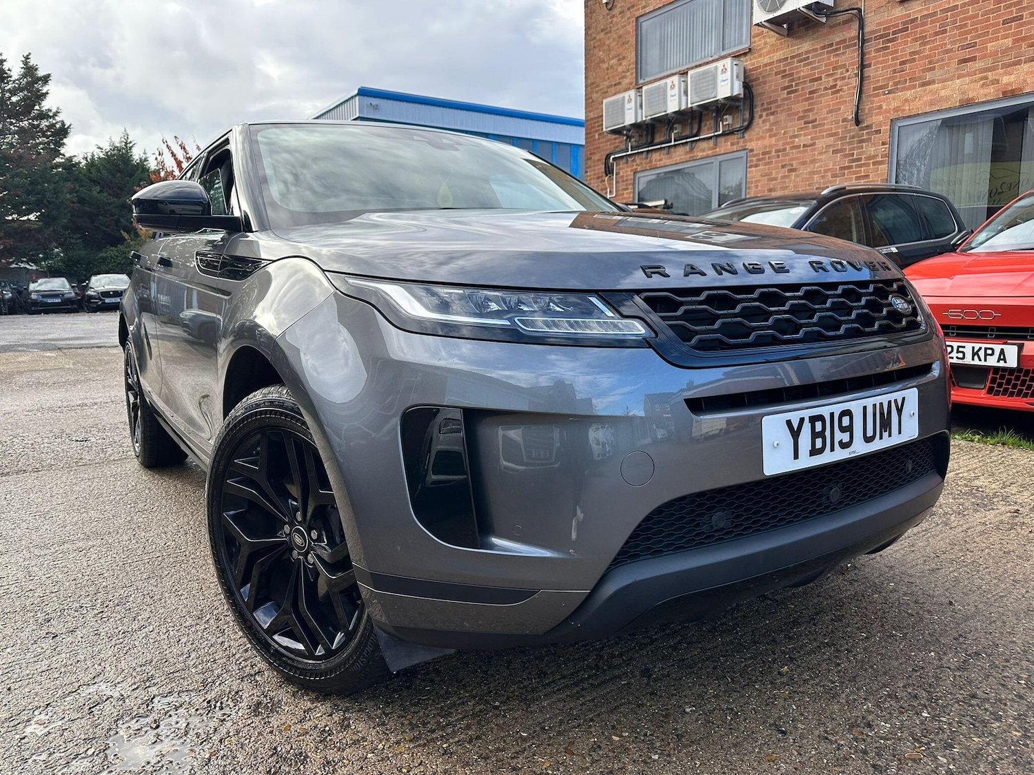 Used Land Rover Range Rover Evoque 2019 for sale - 76498899: Photo 2
