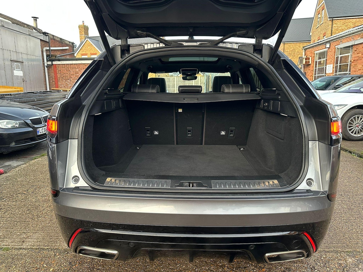 Used Land Rover Range Rover Velar 2020 for sale - 77029528: Photo 38