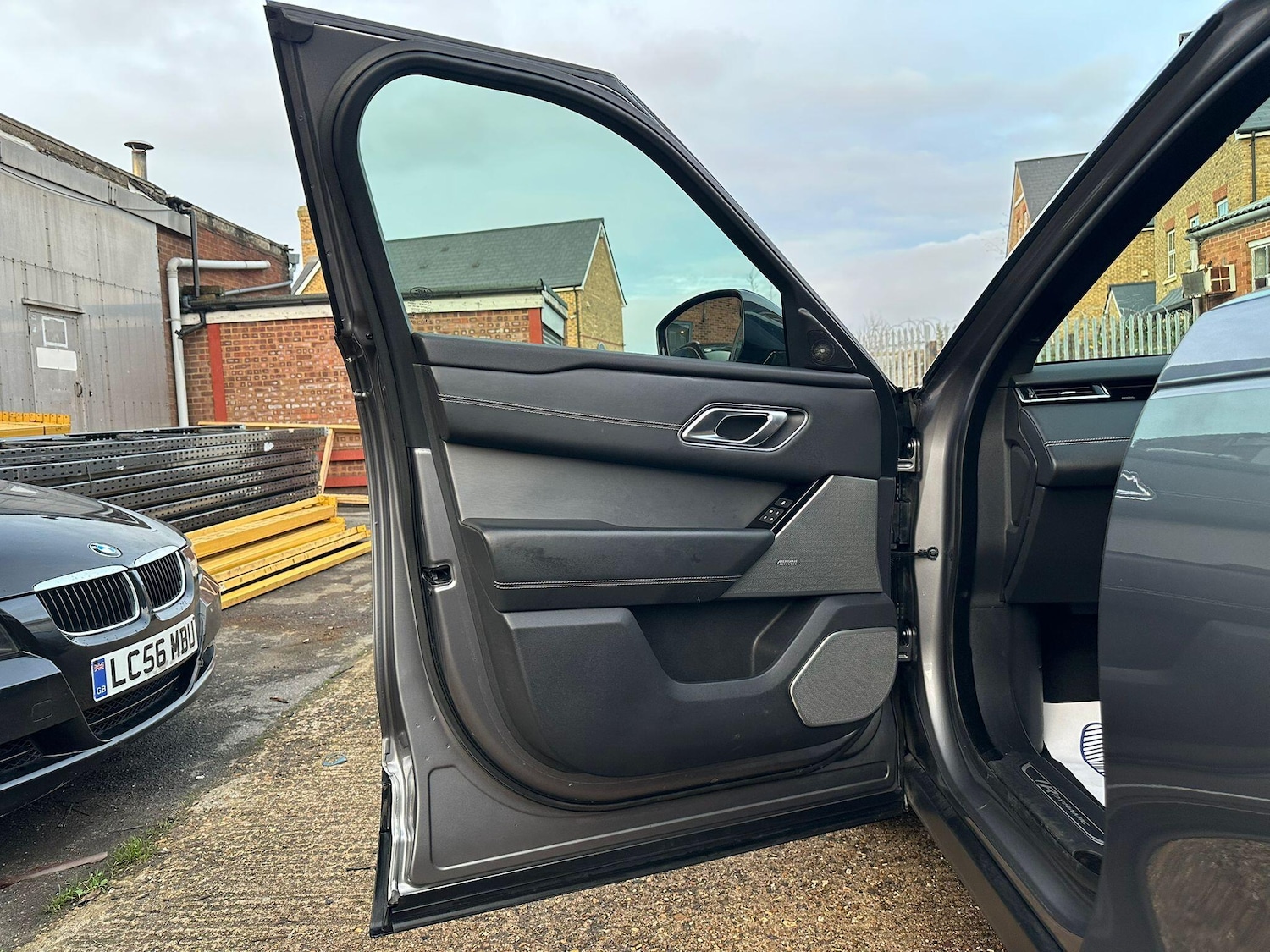 Used Land Rover Range Rover Velar 2020 for sale - 77029528: Photo 40