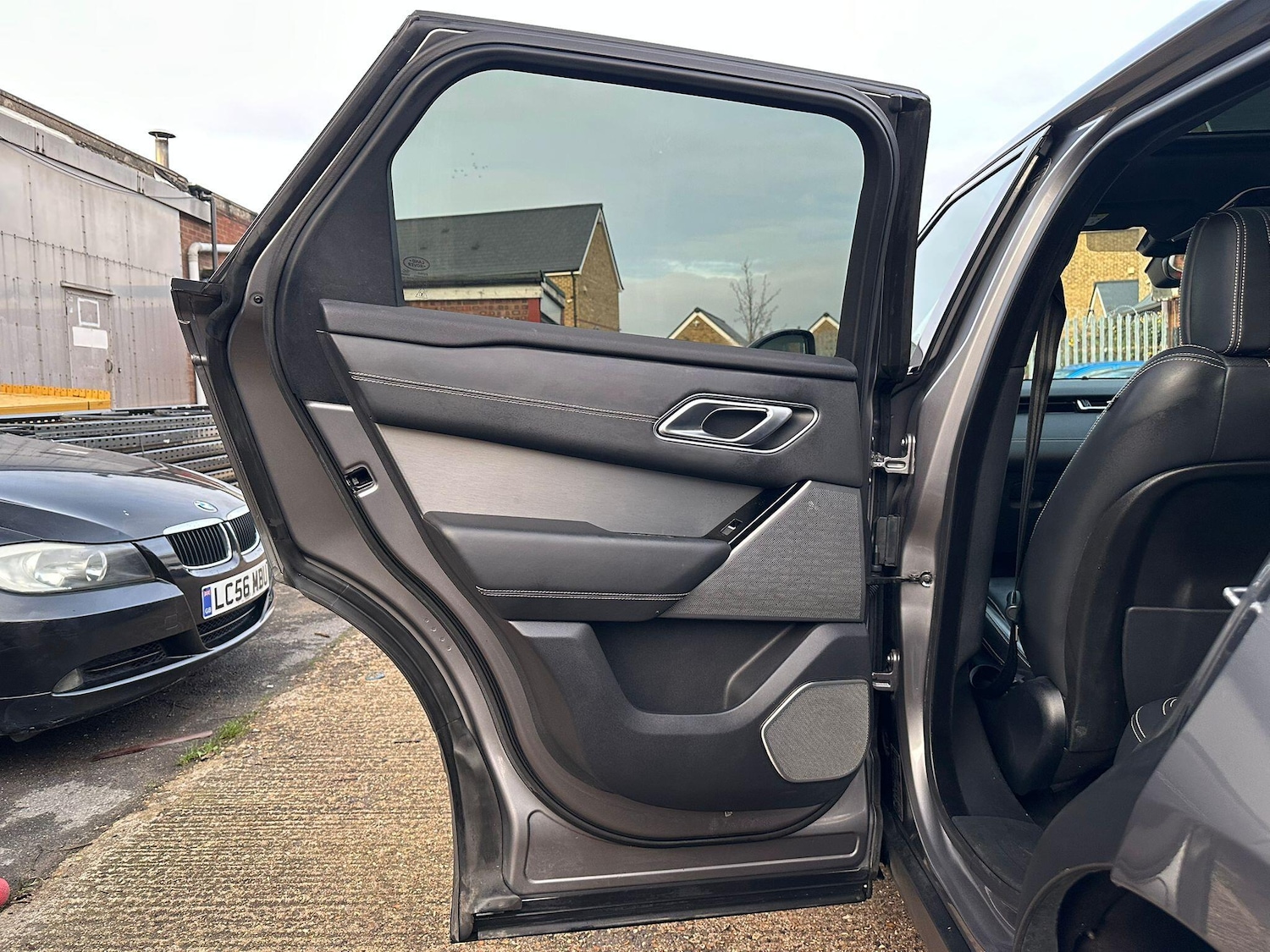 Used Land Rover Range Rover Velar 2020 for sale - 77029528: Photo 41