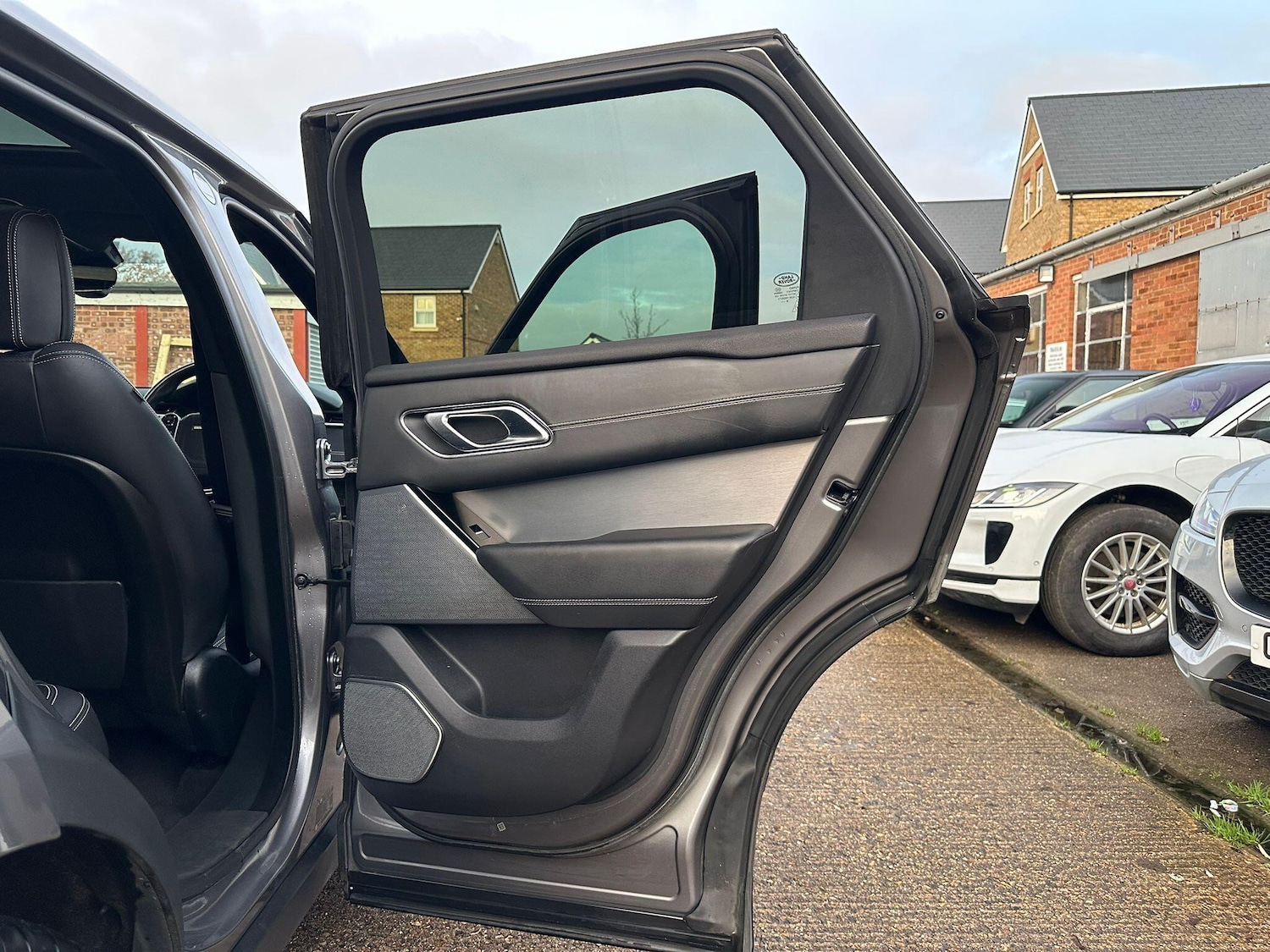 Used Land Rover Range Rover Velar 2020 for sale - 77029528: Photo 42