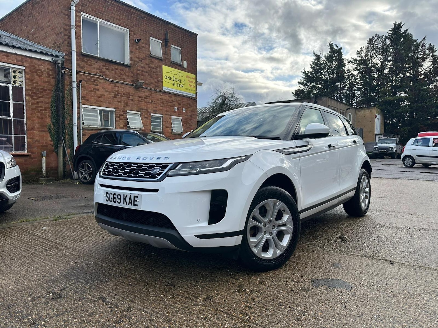Used Land Rover Range Rover Evoque 2019 for sale - 77237610: Photo 2