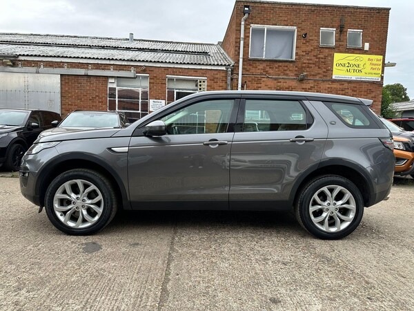 Used Land Rover Discovery Sport 2017 for sale - 76283076: Photo 12