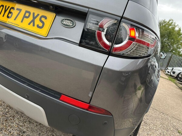 Used Land Rover Discovery Sport 2017 for sale - 76283076: Photo 35