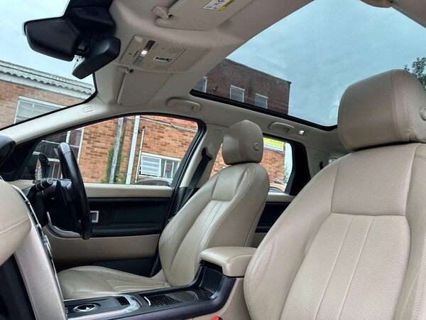 Used Land Rover Discovery Sport 2017 for sale - 76283076: Photo 42