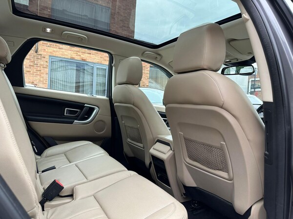 Used Land Rover Discovery Sport 2017 for sale - 76283076: Photo 46
