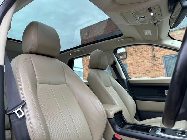 Used Land Rover Discovery Sport 2017 for sale - 76283076: Photo 48