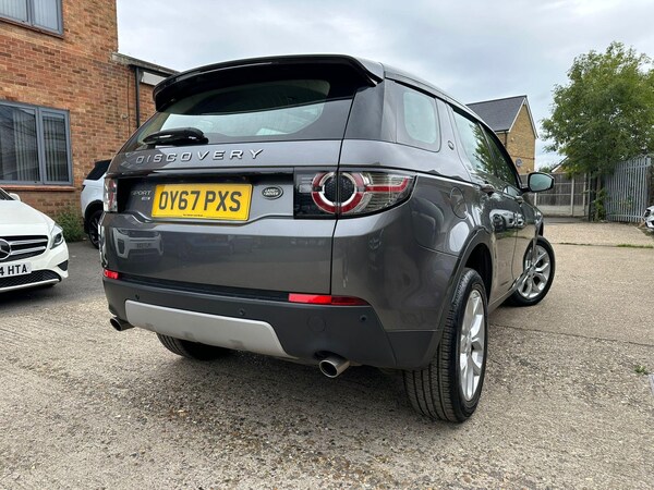 Used Land Rover Discovery Sport 2017 for sale - 76283076: Photo 9