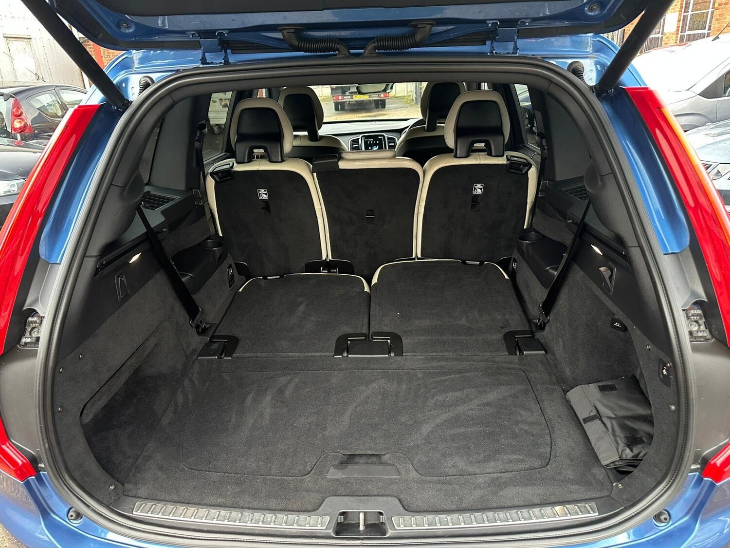 Used Volvo XC90 2019 for sale - 78058122: Photo 38