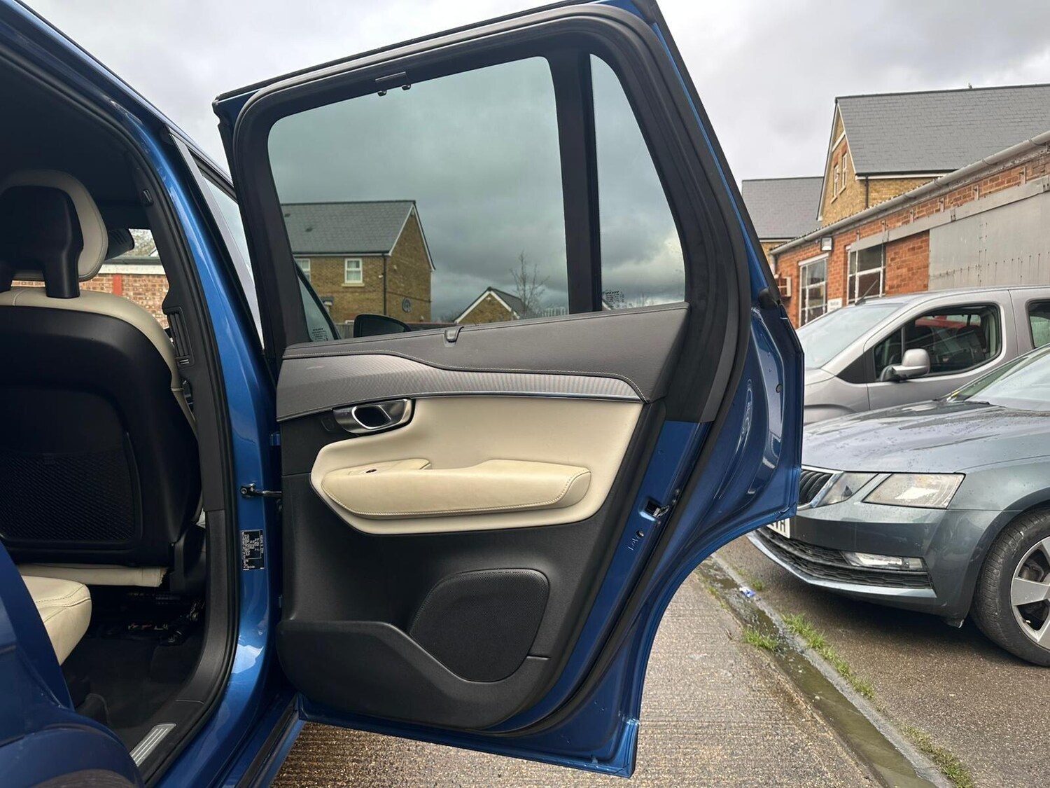 Used Volvo XC90 2019 for sale - 78058122: Photo 41