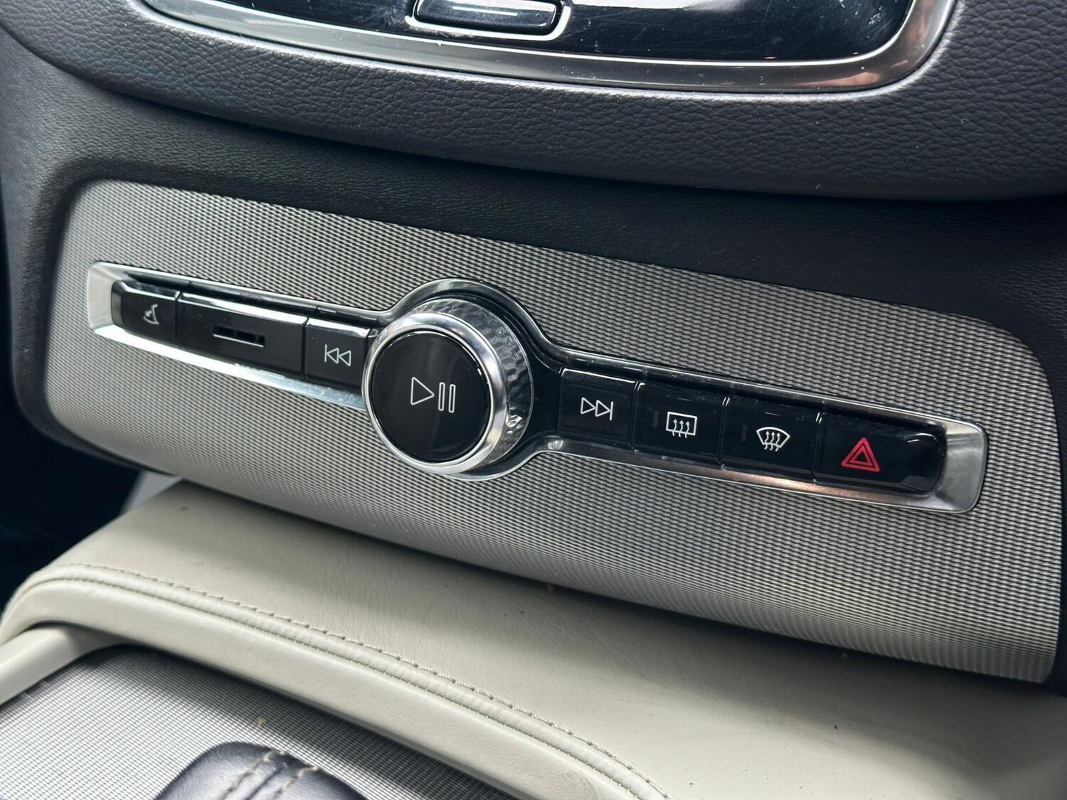 Used Volvo XC90 2019 for sale - 78058122: Photo 55