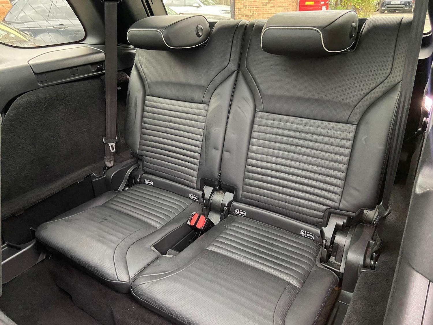 Used Land Rover Discovery 2019 for sale - 76952340: Photo 40