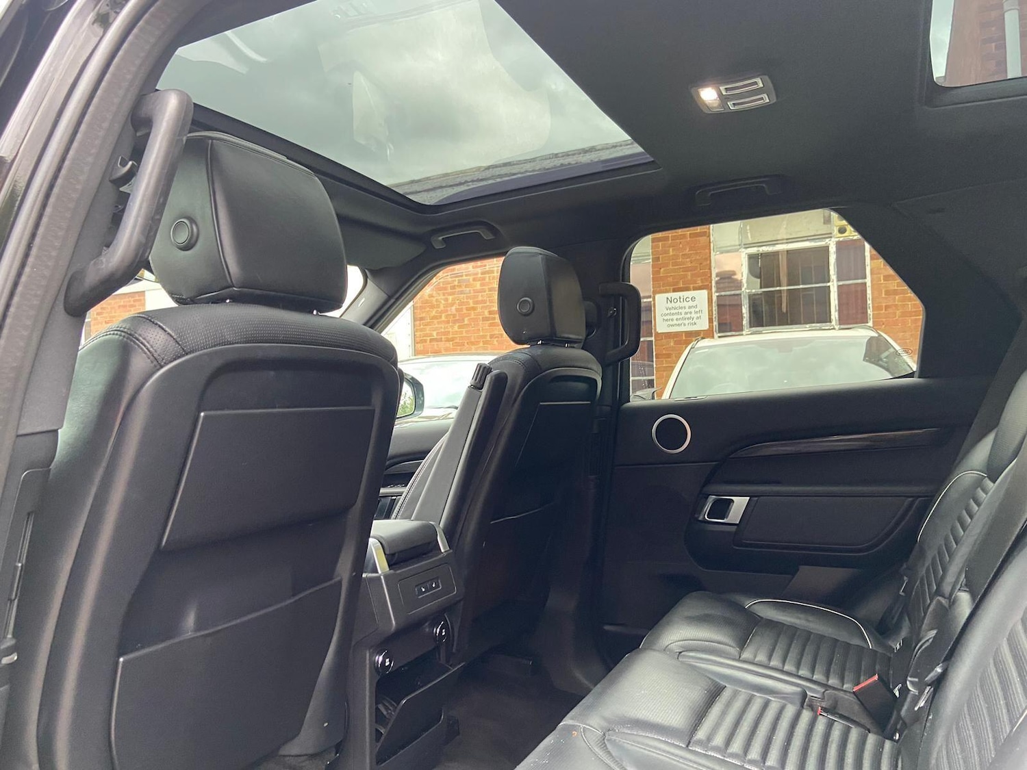 Used Land Rover Discovery 2019 for sale - 76952340: Photo 46