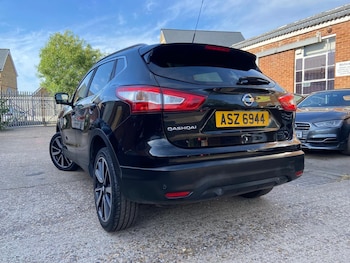 Used Nissan Qashqai 2017 for sale - 75071950: Photo