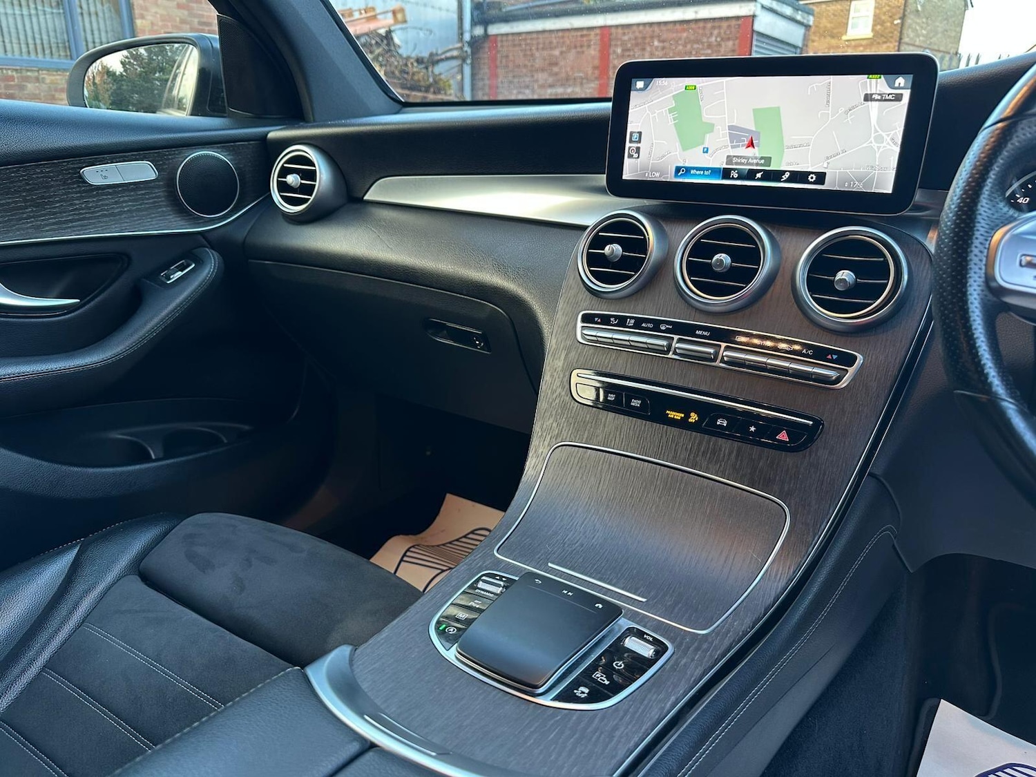 Used Mercedes-Benz GLC 2020 for sale - 76432598: Photo 27