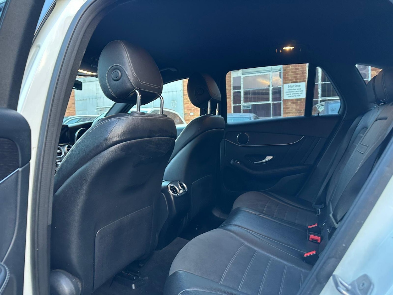 Used Mercedes-Benz GLC 2020 for sale - 76432598: Photo 31