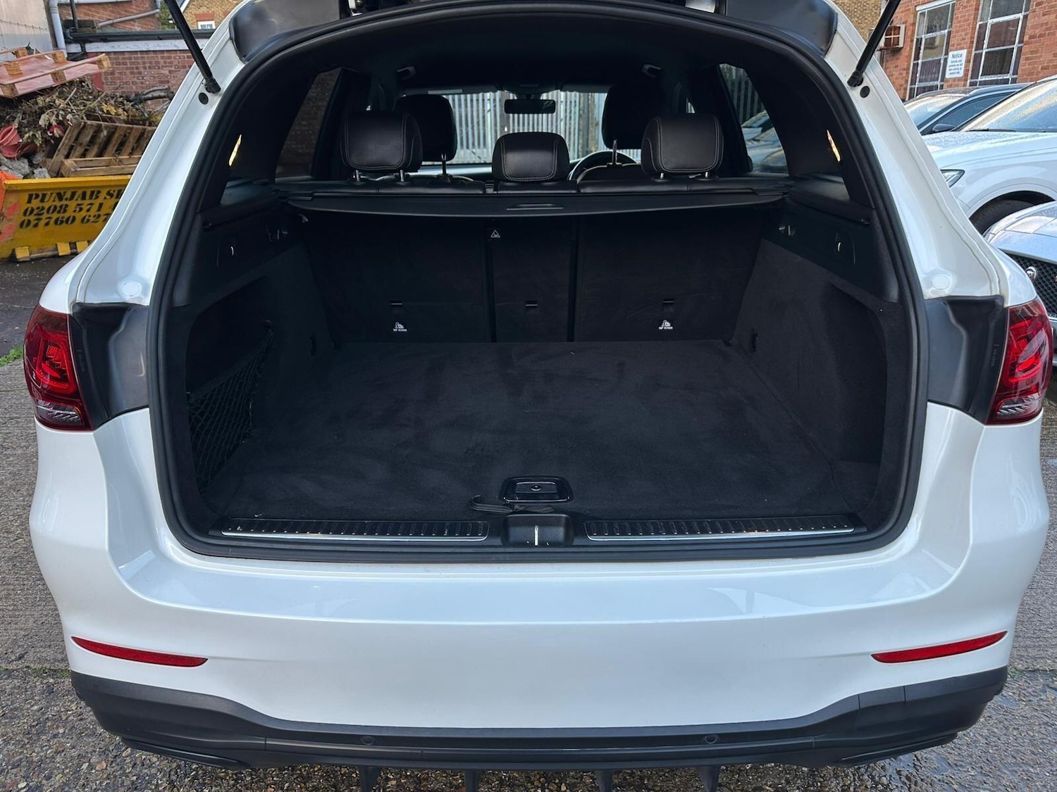 Used Mercedes-Benz GLC 2020 for sale - 76432598: Photo 50